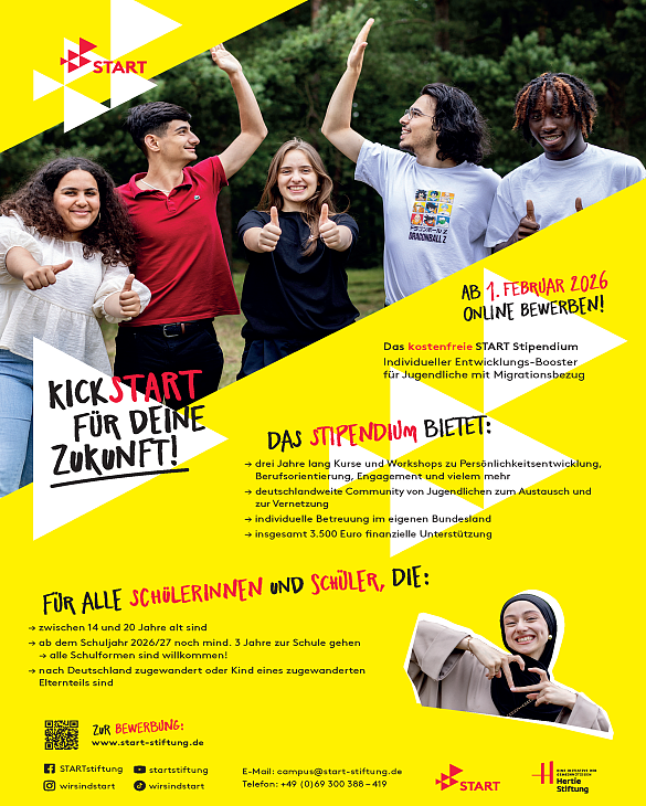 Coverbild des Flyers vom START-Programm, auf dem drei Jugendliche zu sehen sind