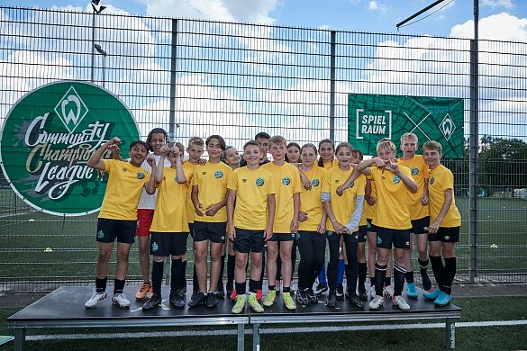 Die Sieger des Abschluss-Turniers: WOS-Kickers