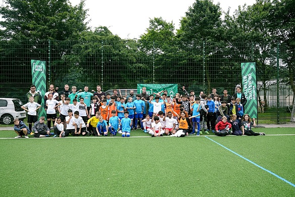 F&uuml;nf Teams traten im Burgwall-Stadion gegeneinander an