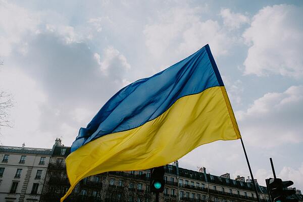 Informationen für Ukrainer:innen  & Online-Schulanmeldung 
