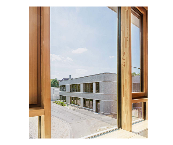 Gebäude der Schule an der Humannstraße